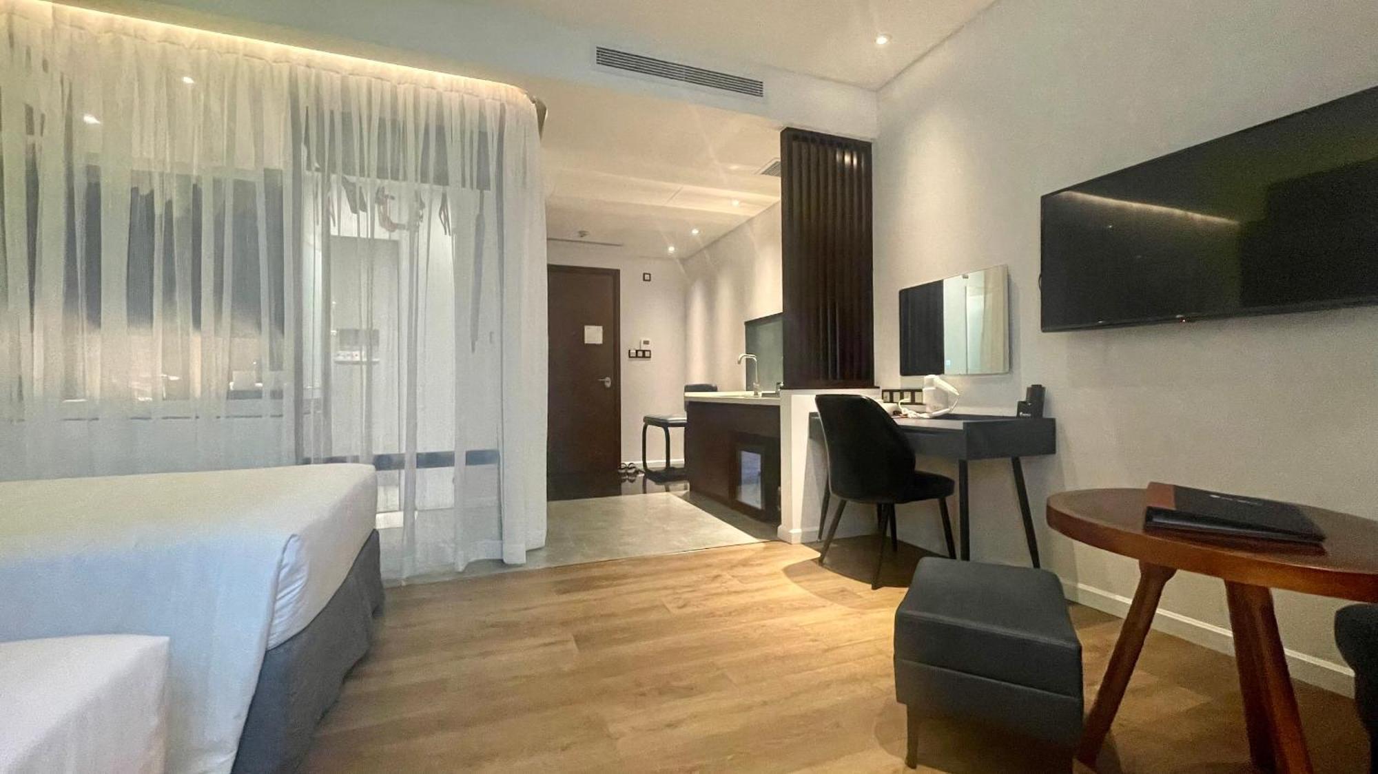 Newcc Hotel And Serviced Apartment Quảng Ngãi Buitenkant foto